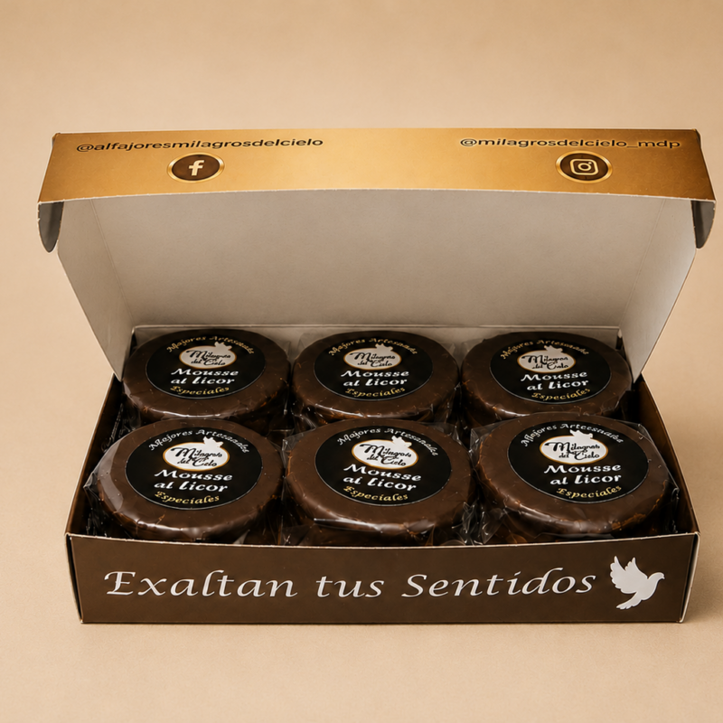 Alfajores de mousse al licor — x 6 unidades